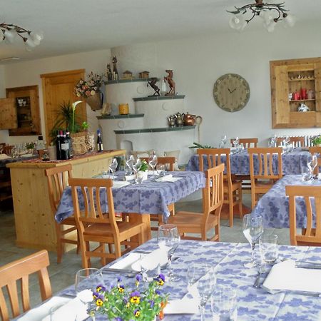 איזולצ'יה Agriturismo Raethia מראה חיצוני תמונה