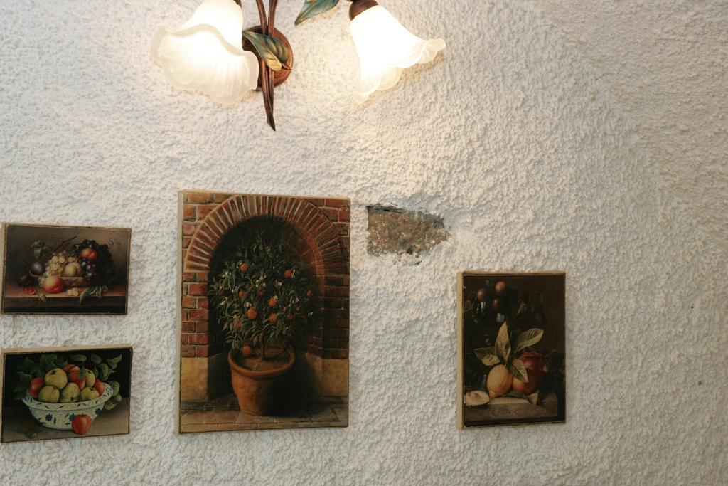 איזולצ'יה Agriturismo Raethia מראה חיצוני תמונה