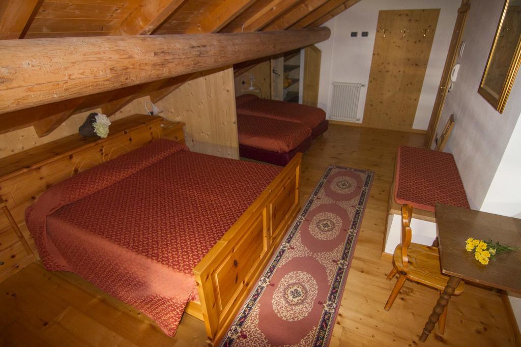 איזולצ'יה Agriturismo Raethia מראה חיצוני תמונה