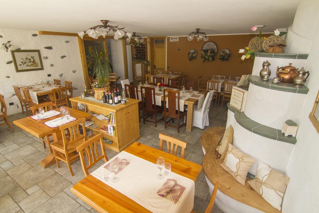 איזולצ'יה Agriturismo Raethia מראה חיצוני תמונה
