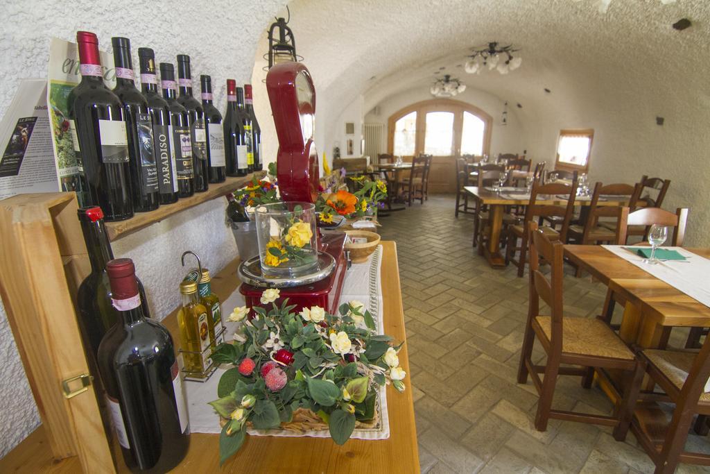 איזולצ'יה Agriturismo Raethia מראה חיצוני תמונה